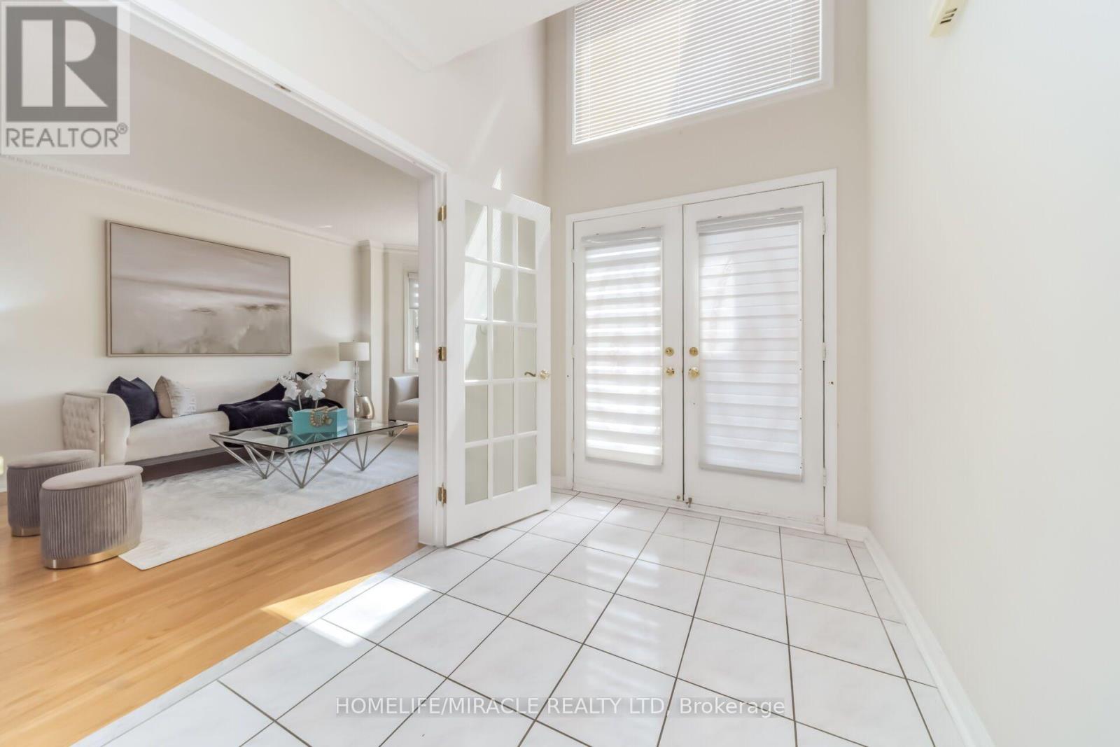 32 GOLD TREE STREET - 4