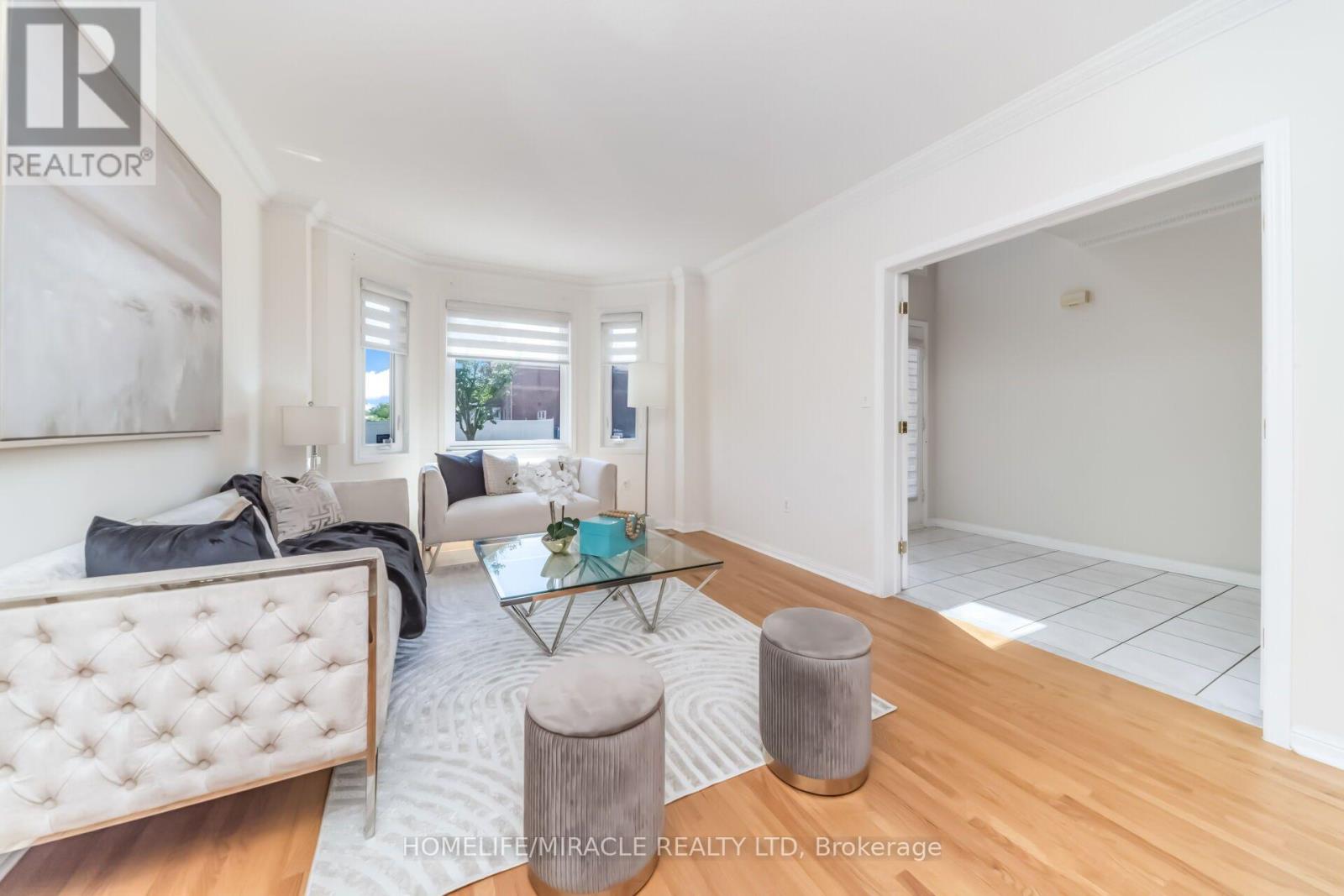32 GOLD TREE STREET - 6