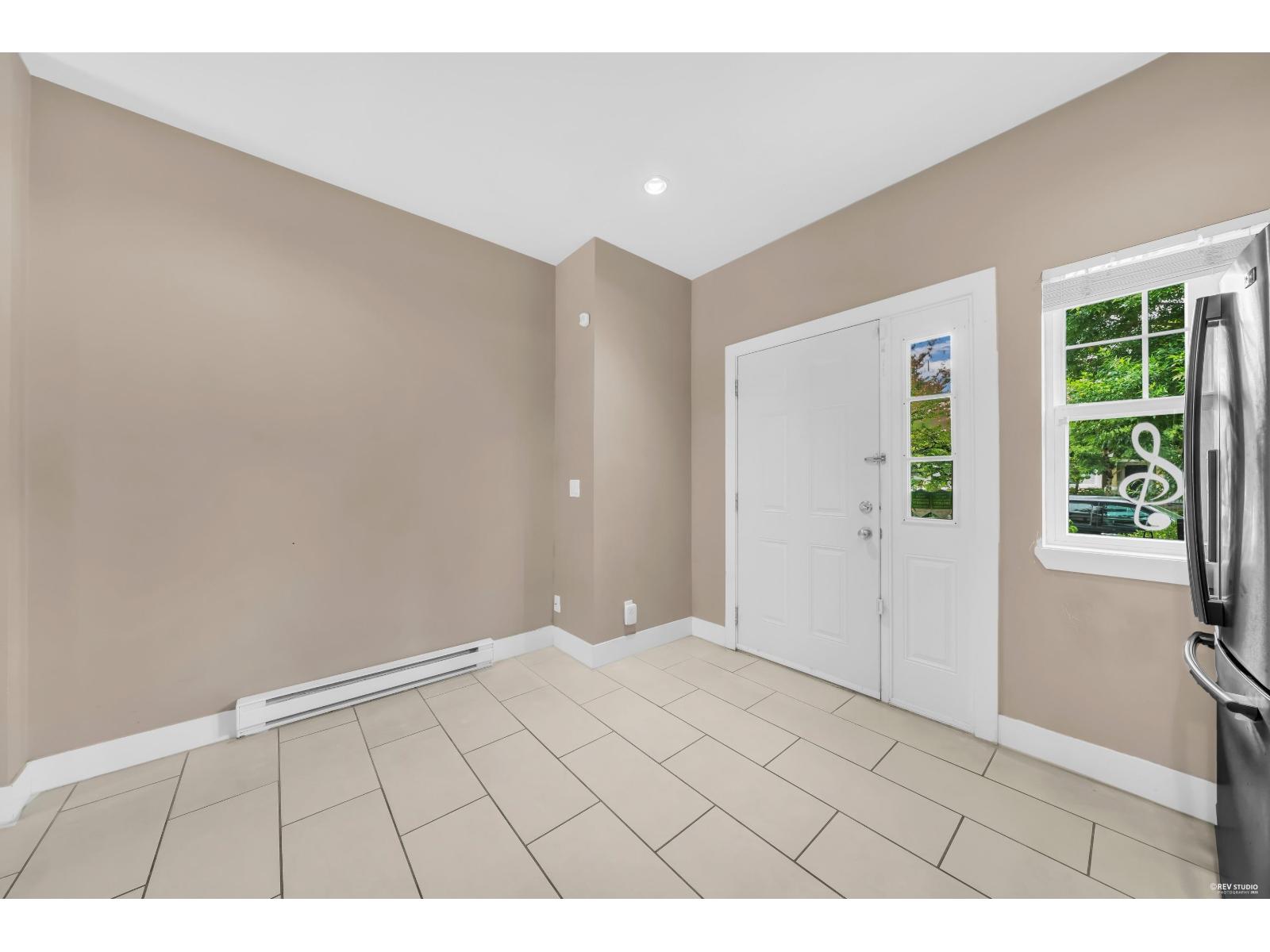 3 Bed, 3 Bath House for Sale in Surrey – 11 15933 86A AVENUE, Surrey – MLS# R3147981 - Image 7