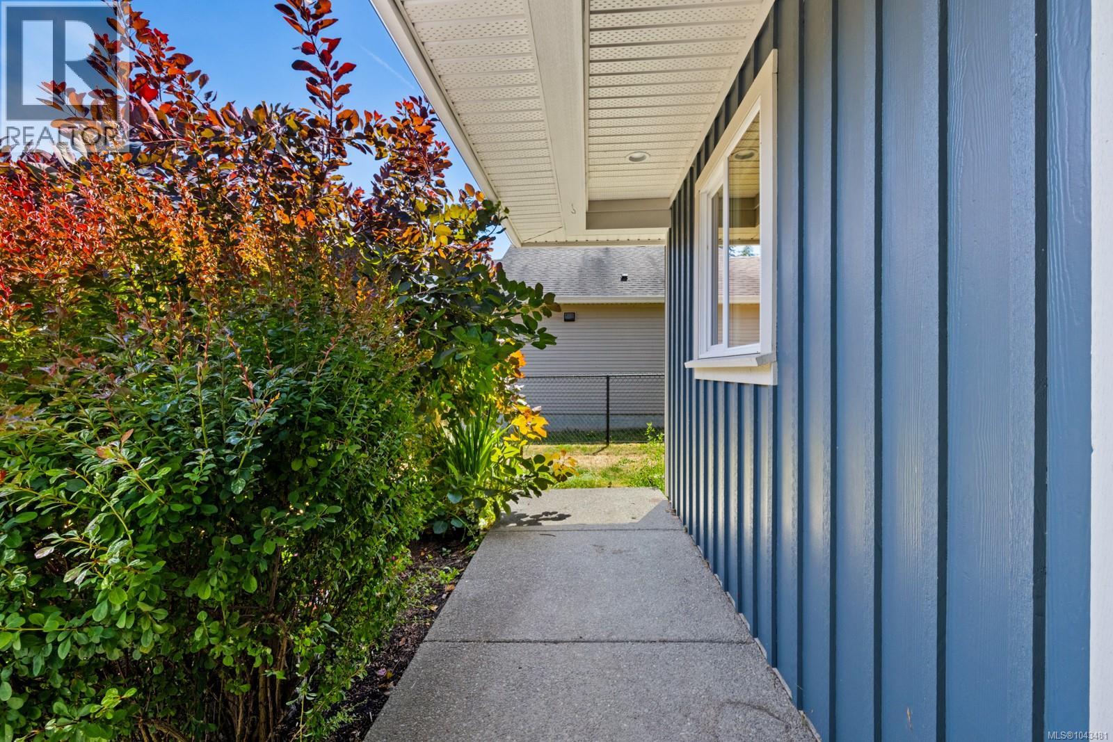 1522 Regatta Pl - 3
