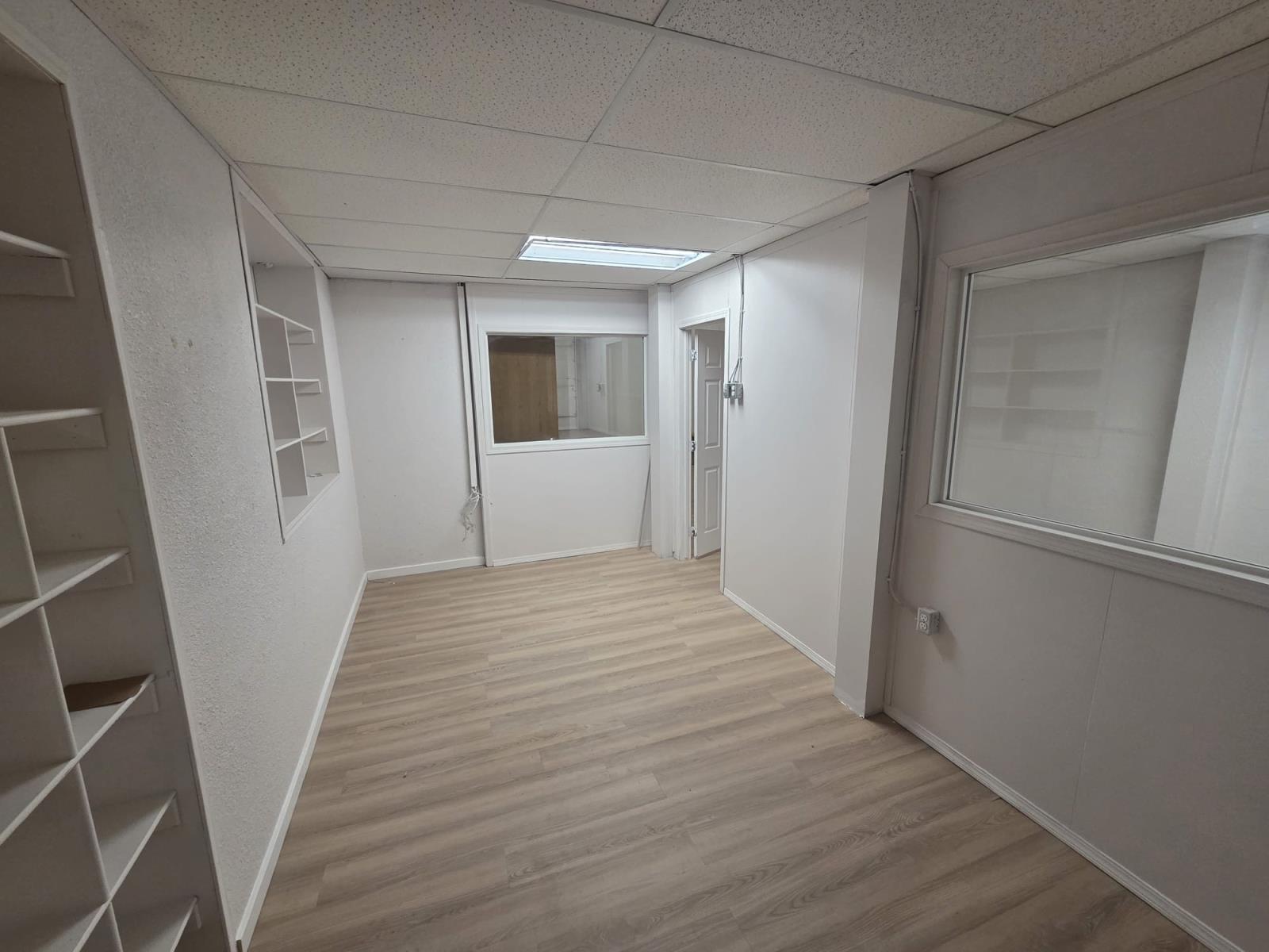 Edmonton, AB, T6E 5T5 - Photo 8
