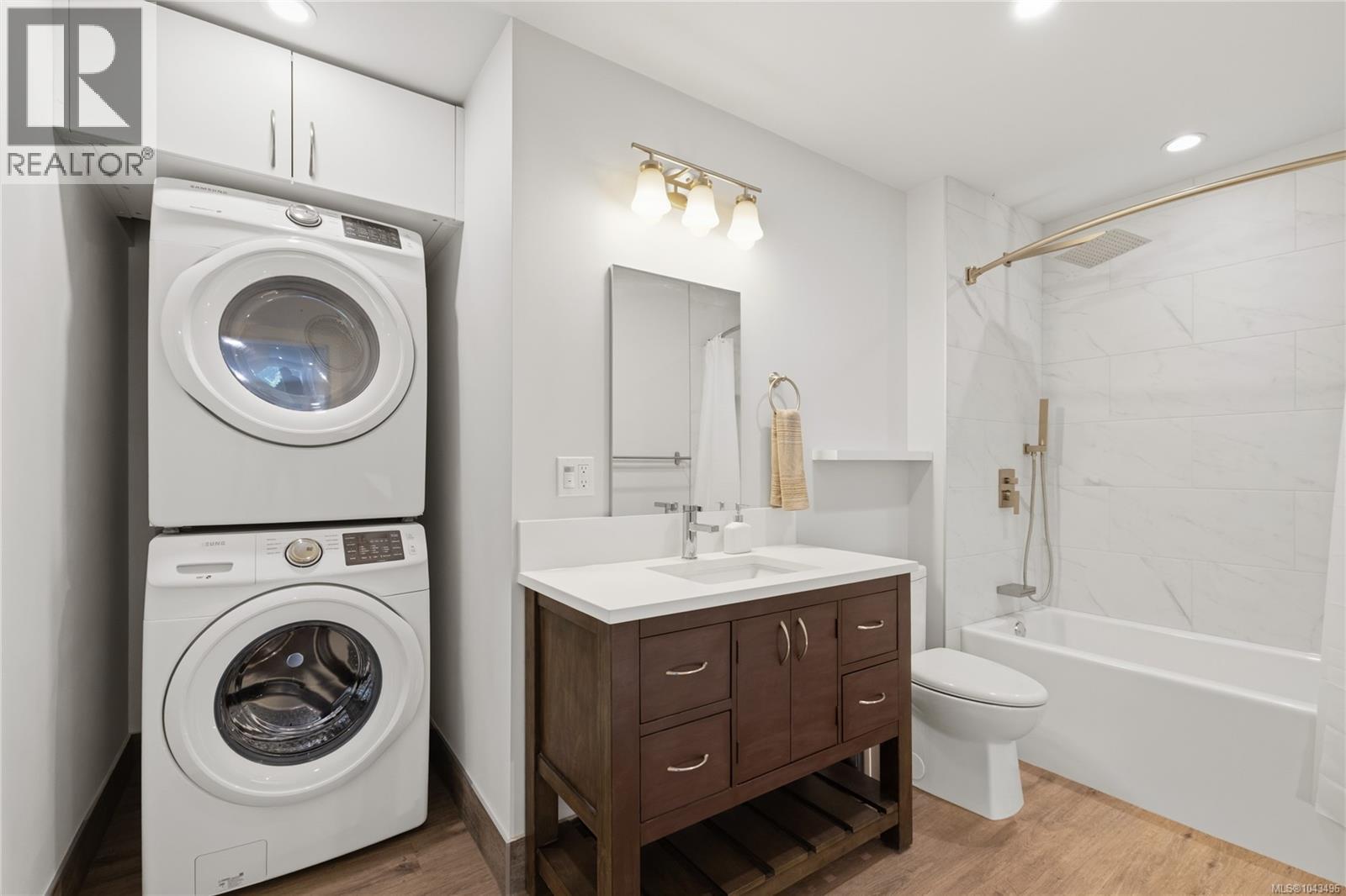 2280 Calais Rd - 43