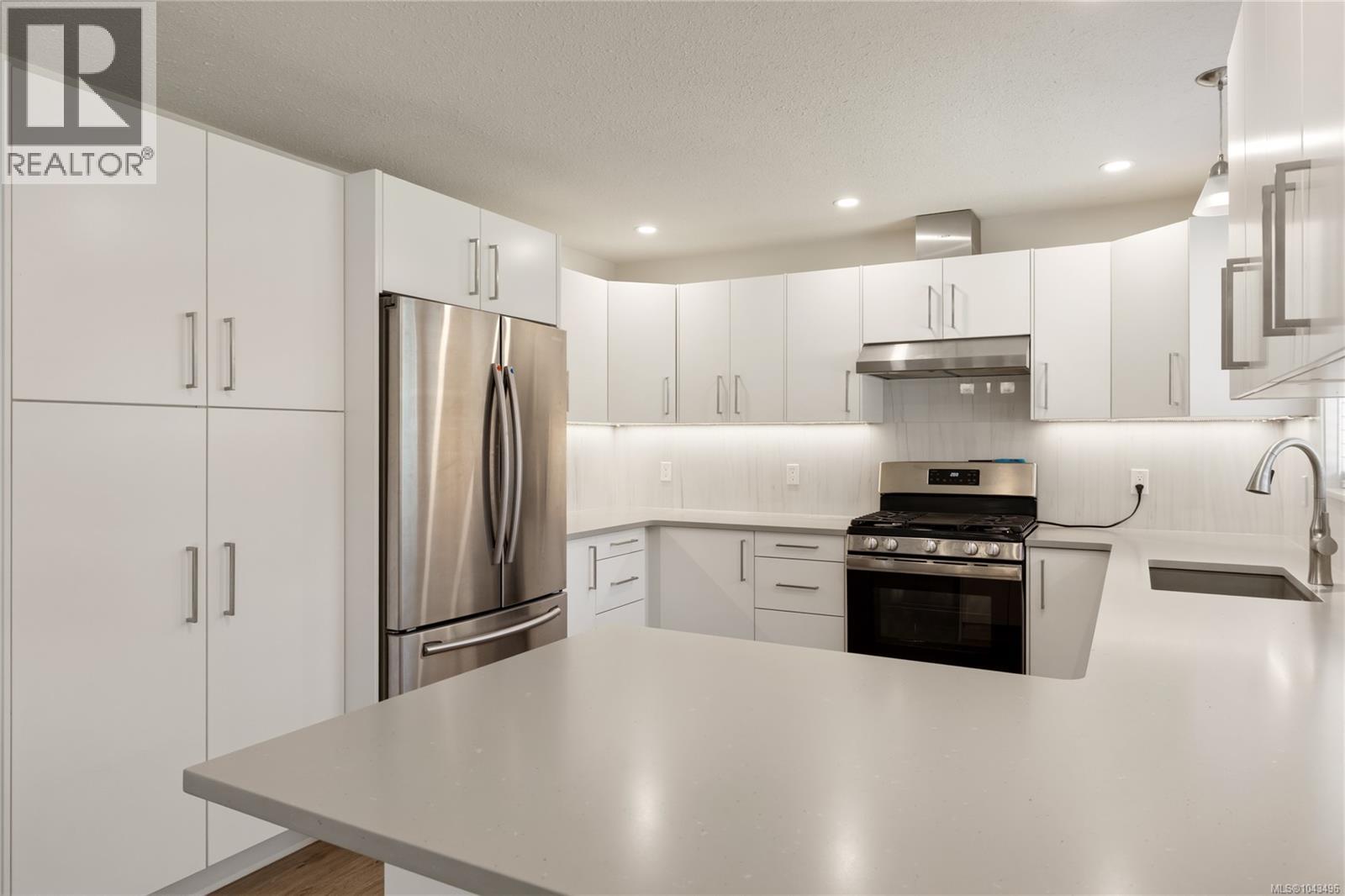 2280 Calais Rd - 10