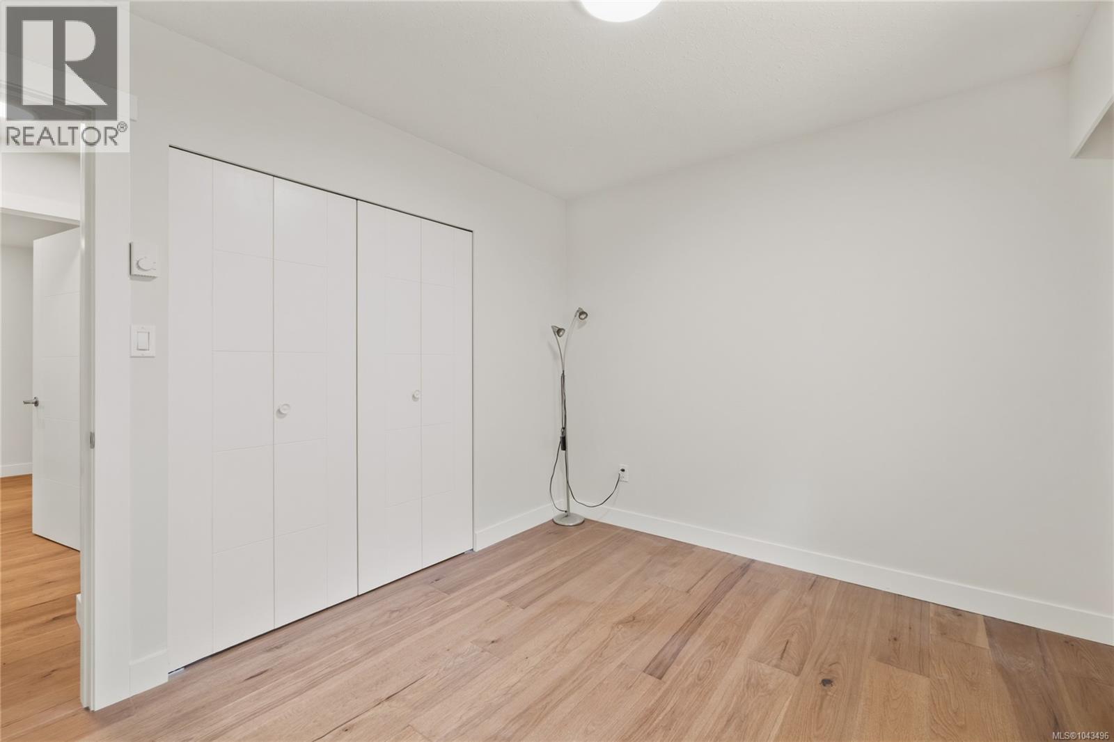 2280 Calais Rd - 33