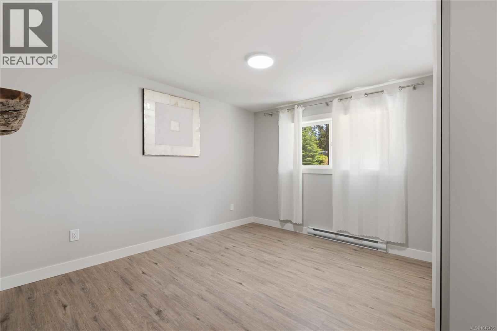 2280 Calais Rd - 45