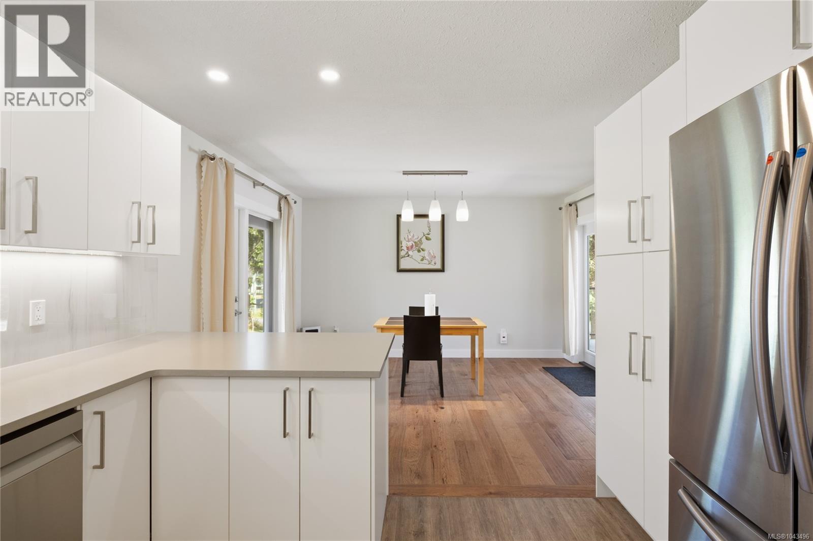 2280 Calais Rd - 12