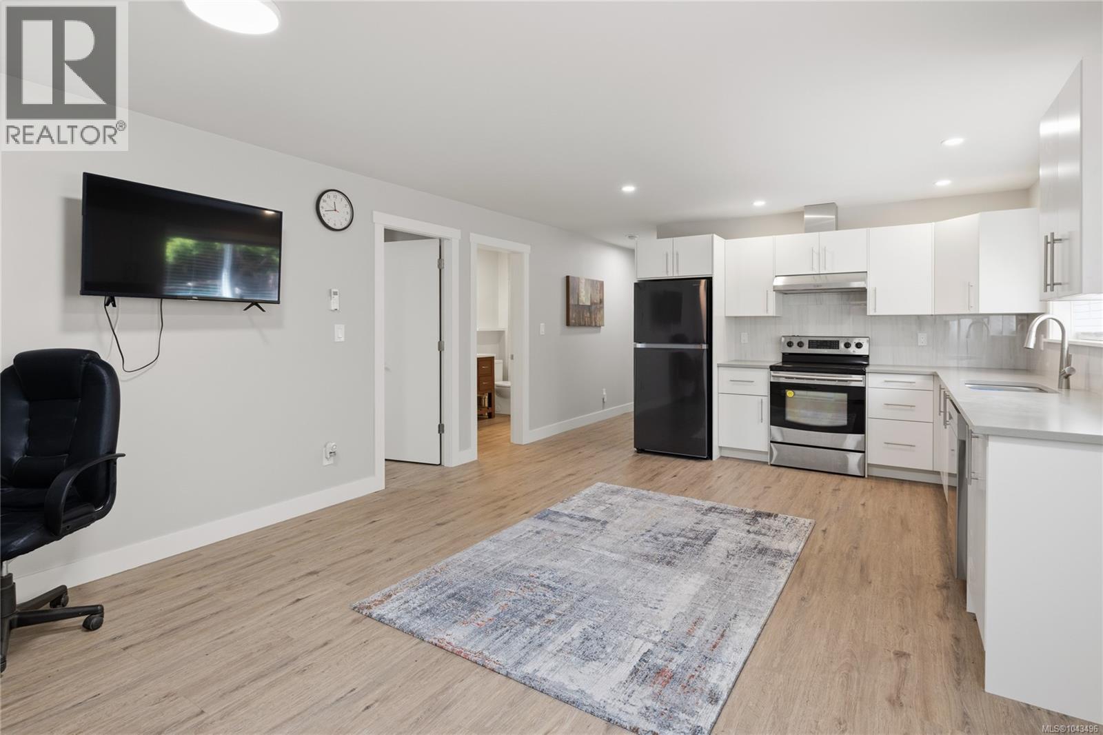2280 Calais Rd - 36