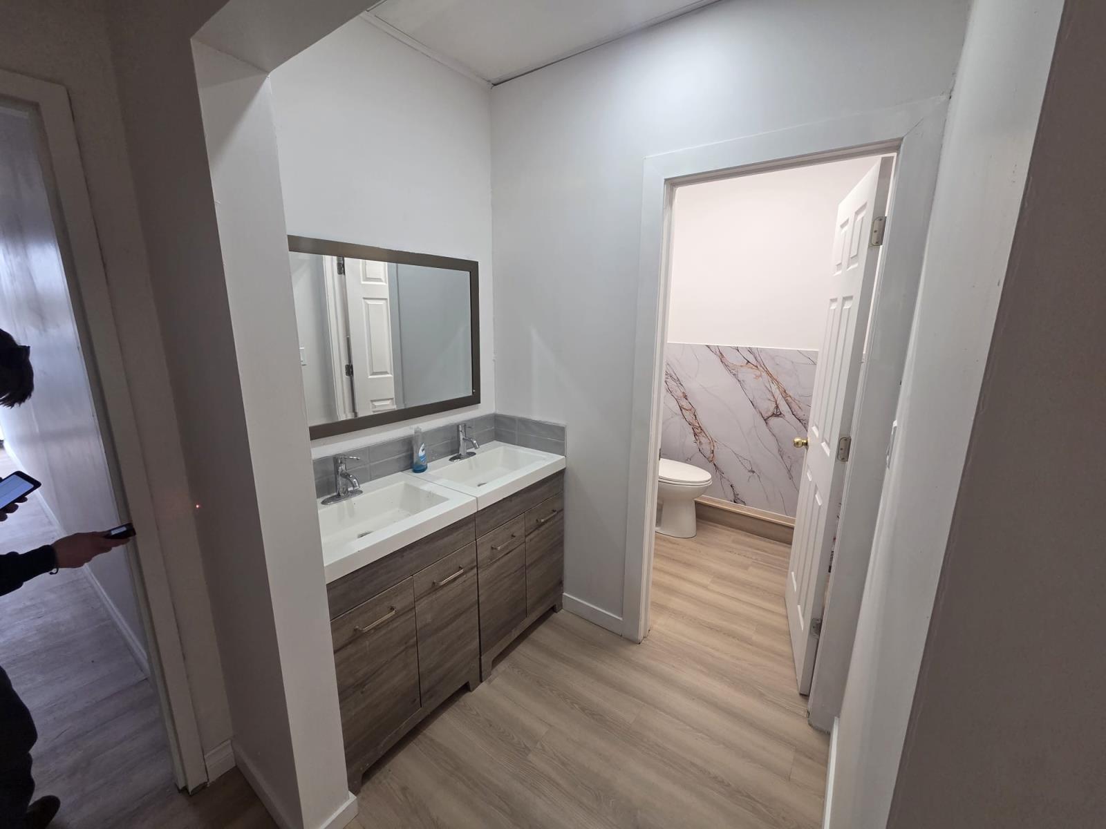Edmonton, AB, T6E 5T5