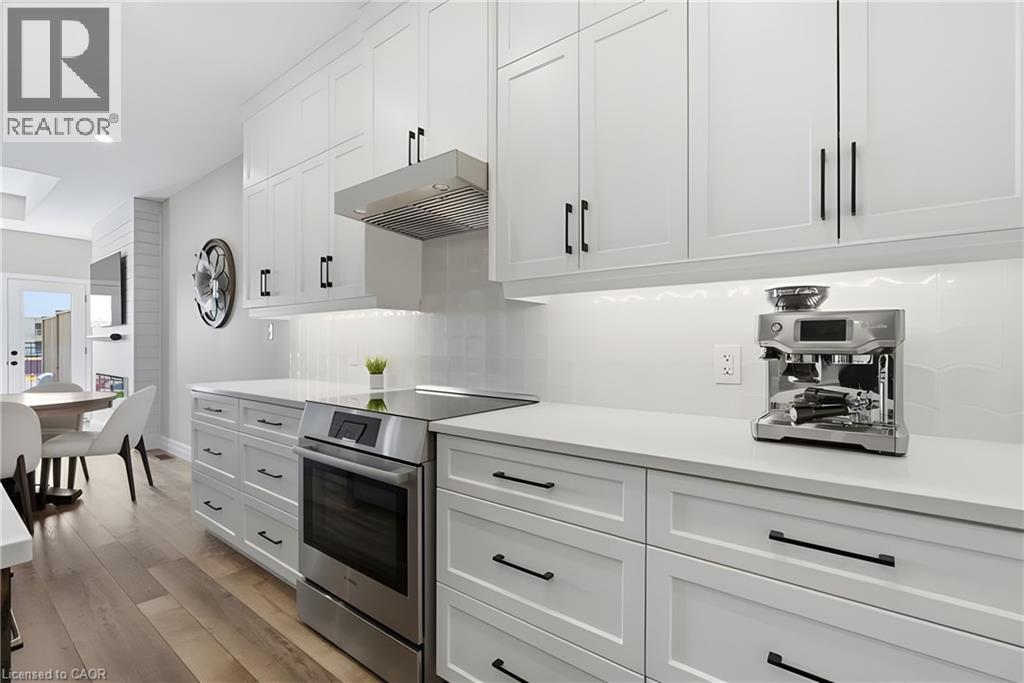 137 SOUTH PARKWOOD Boulevard - 12