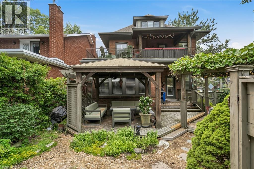 61 MOUNTAIN Avenue - Image 38