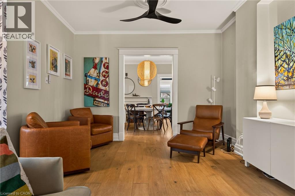 61 MOUNTAIN Avenue - Image 11