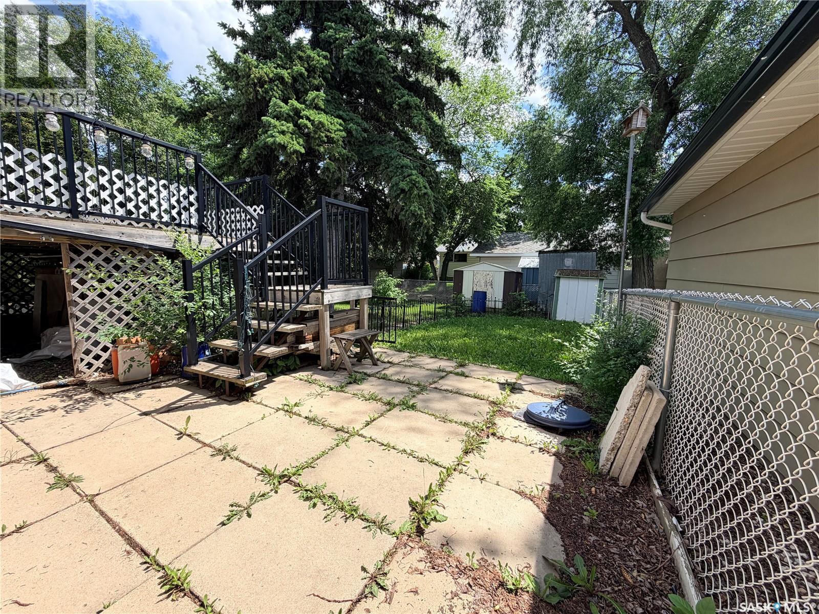 2221 BEDFORD AVENUE E - Image 21