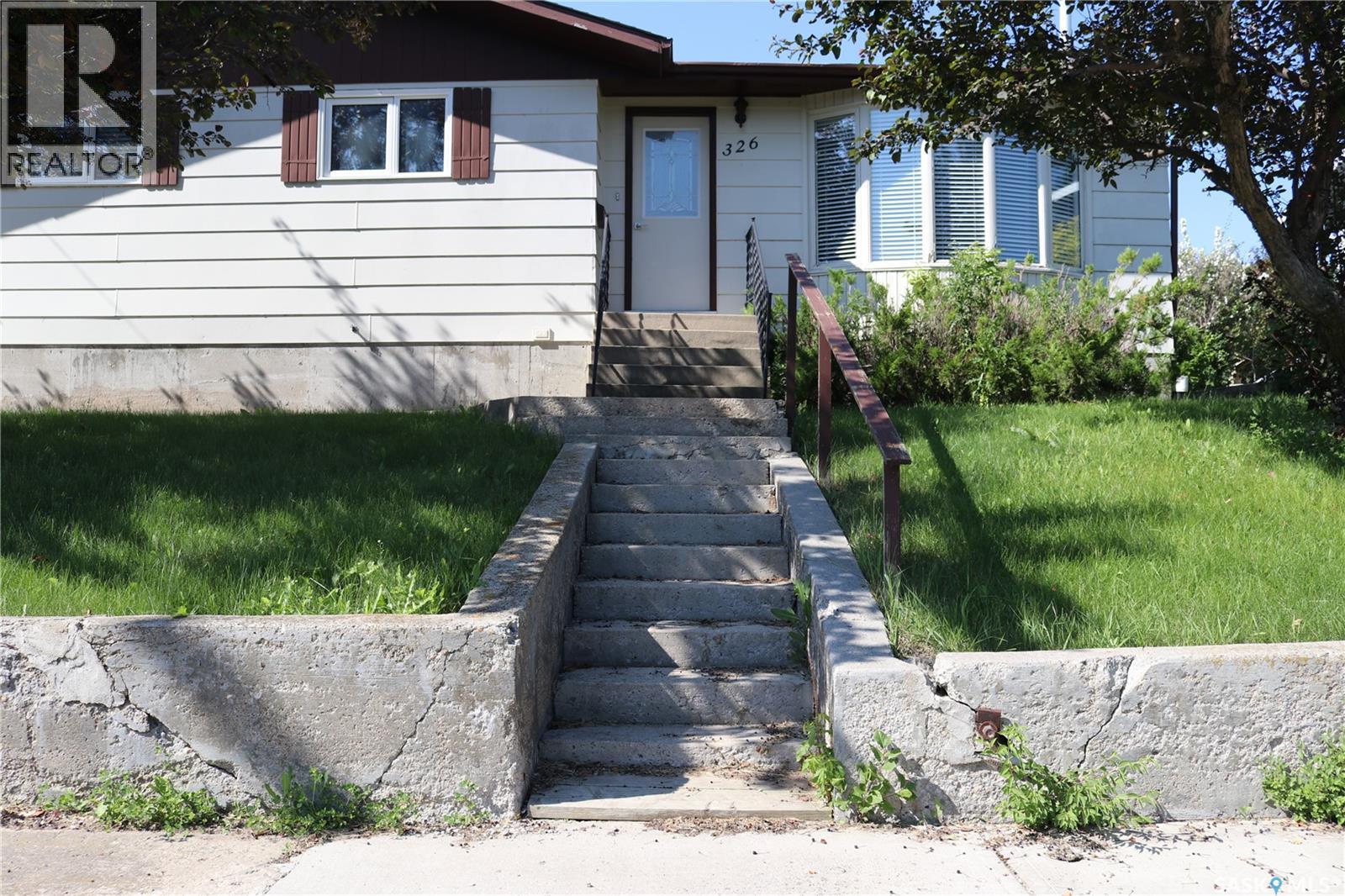 326 3rd AVENUE - 2