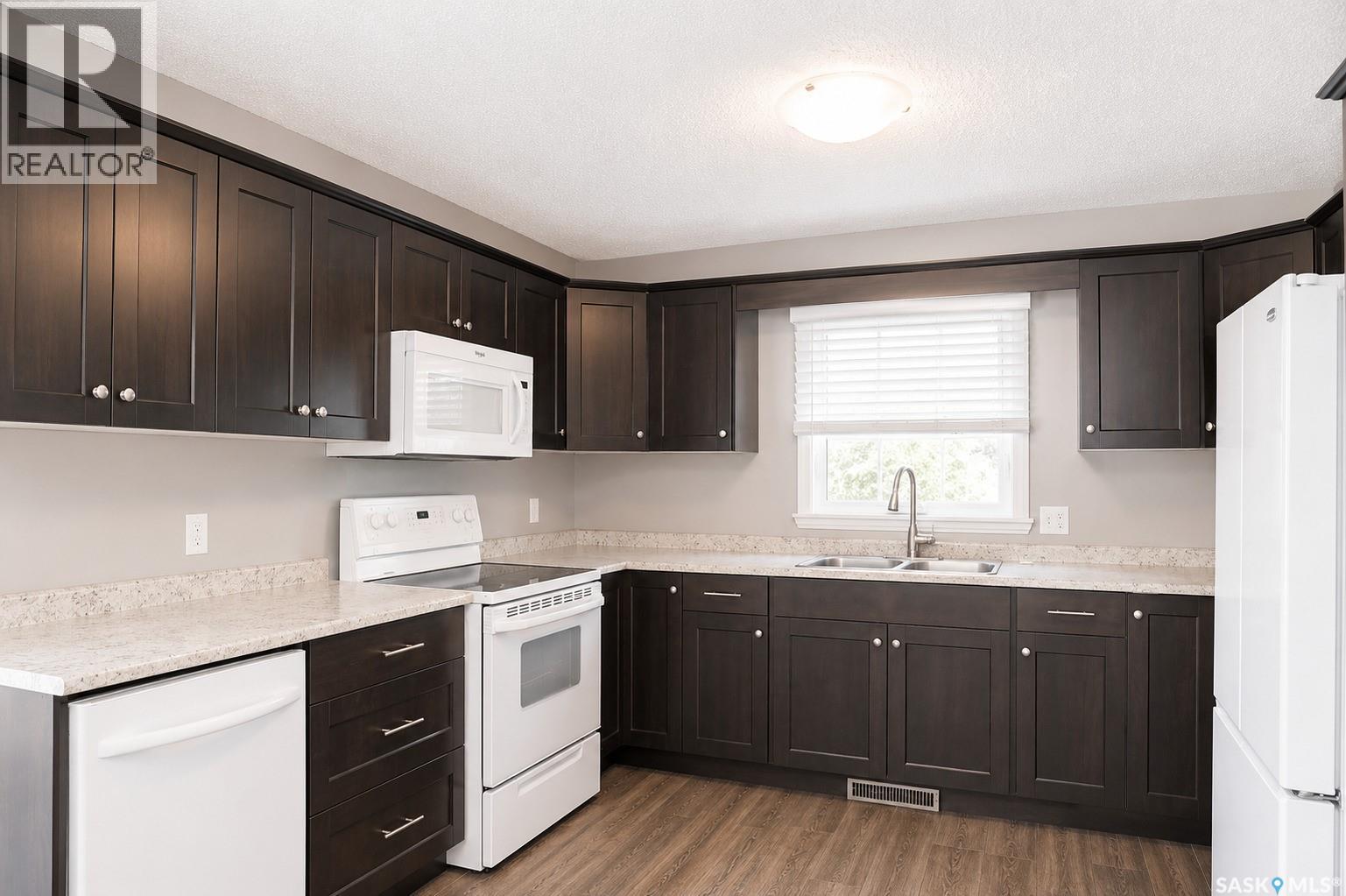 326 3rd AVENUE - 4