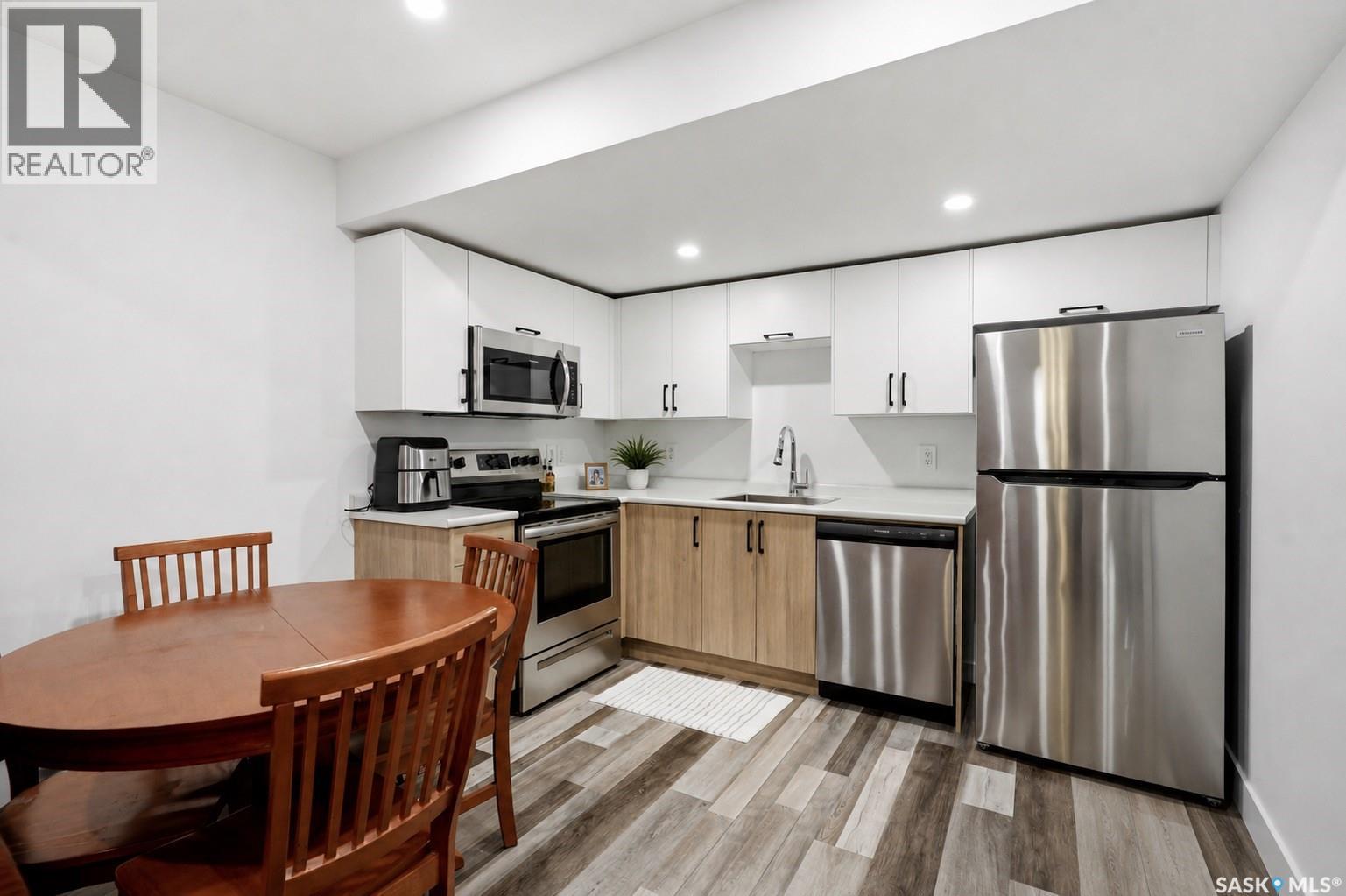 302 Chelsom MANOR - 35