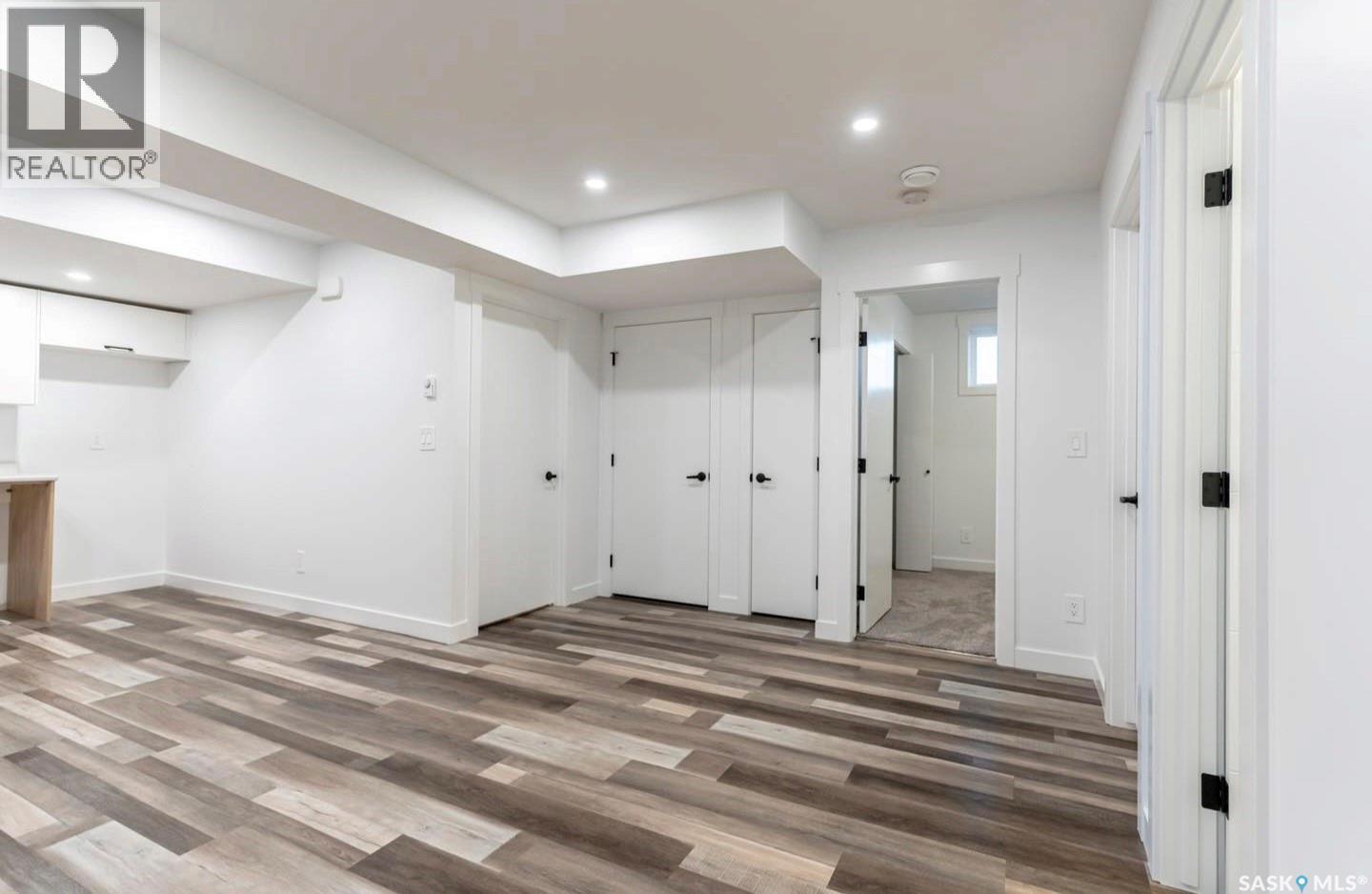 302 Chelsom MANOR - 36