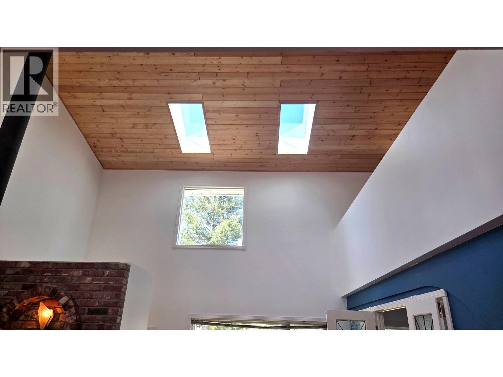 2103 ASH Street - 12