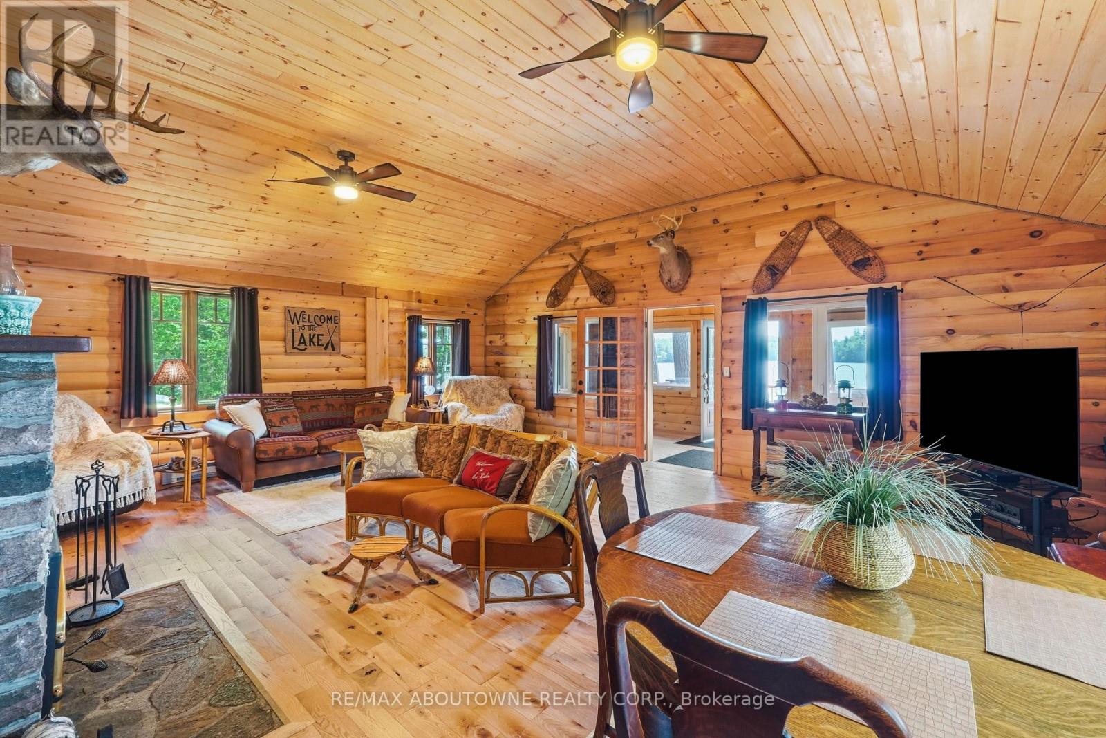 370 FRASER LAKE - 15