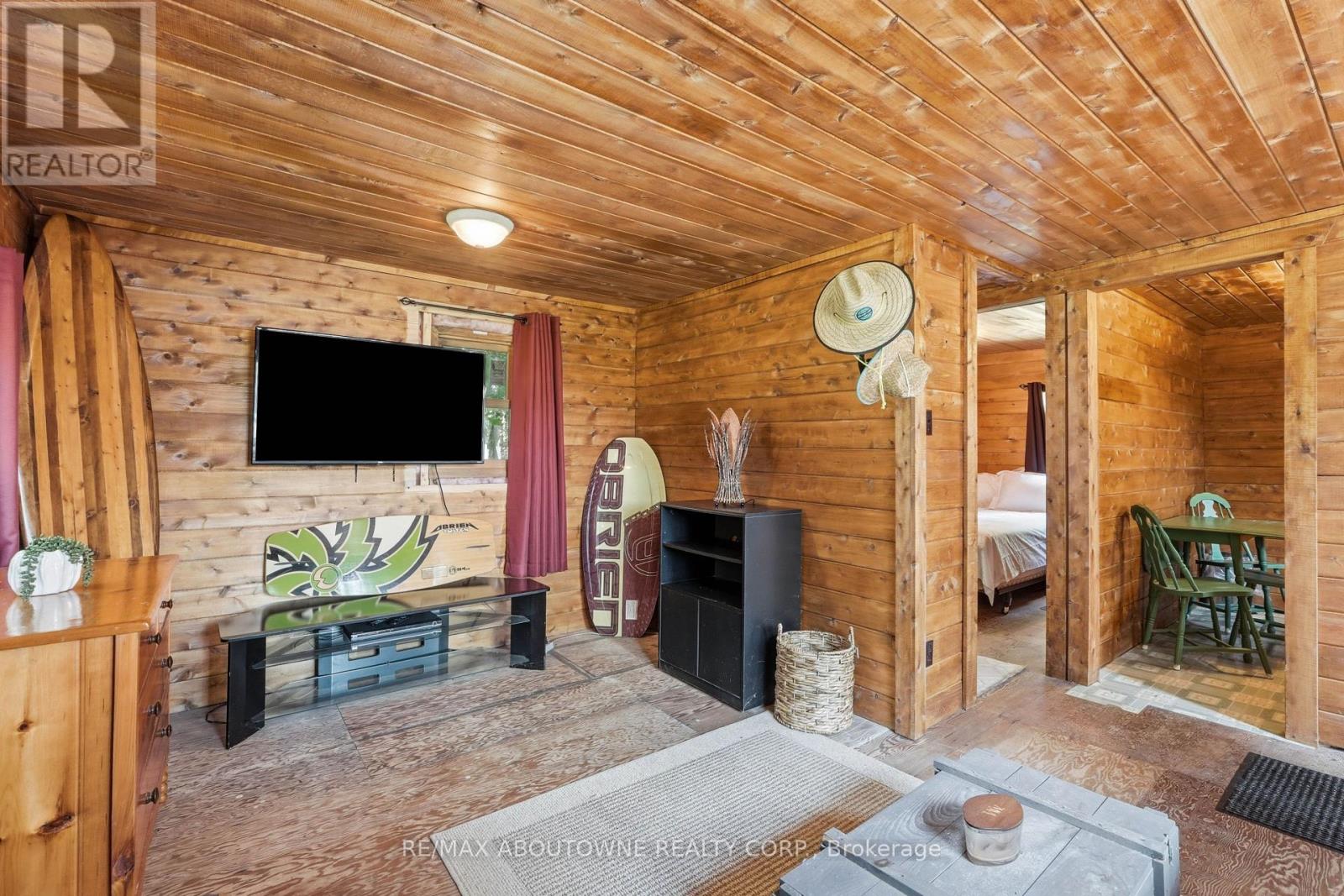 370 FRASER LAKE - 24