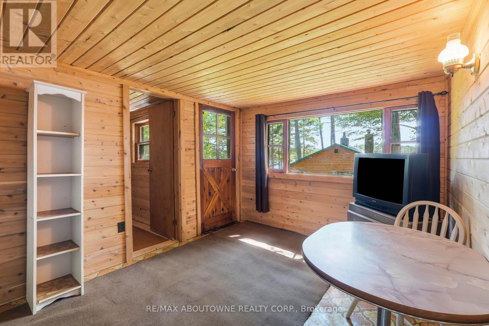 370 FRASER LAKE - 32