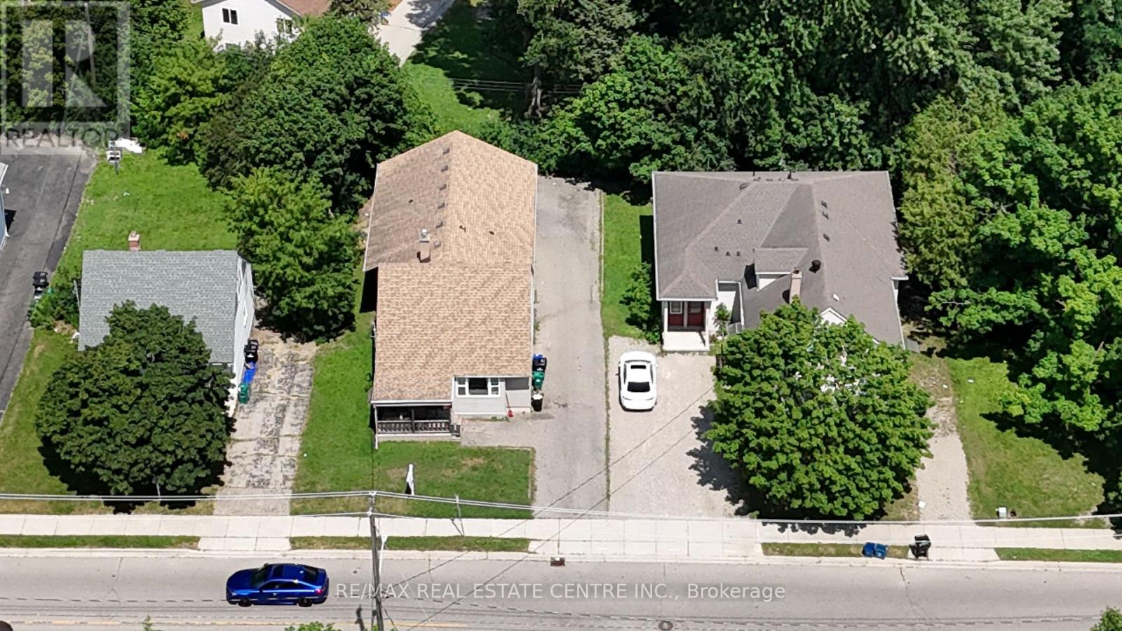 264 HAZEL STREET - 3