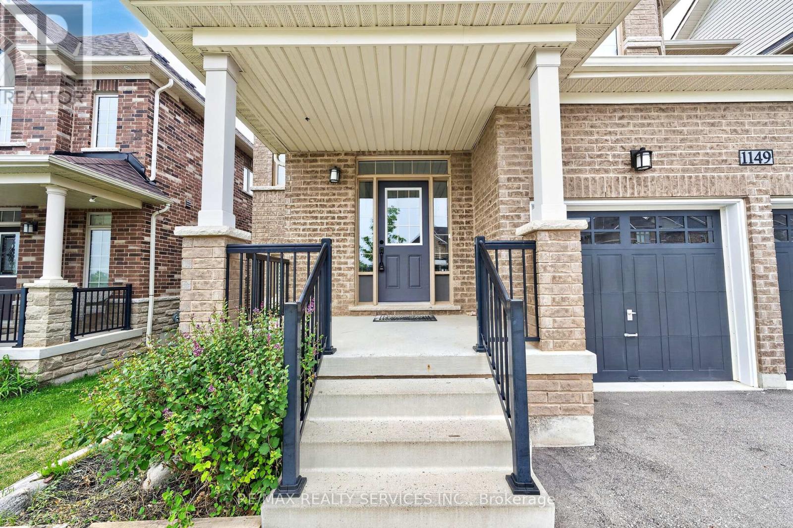 1149 UPPER THAMES DRIVE - 4