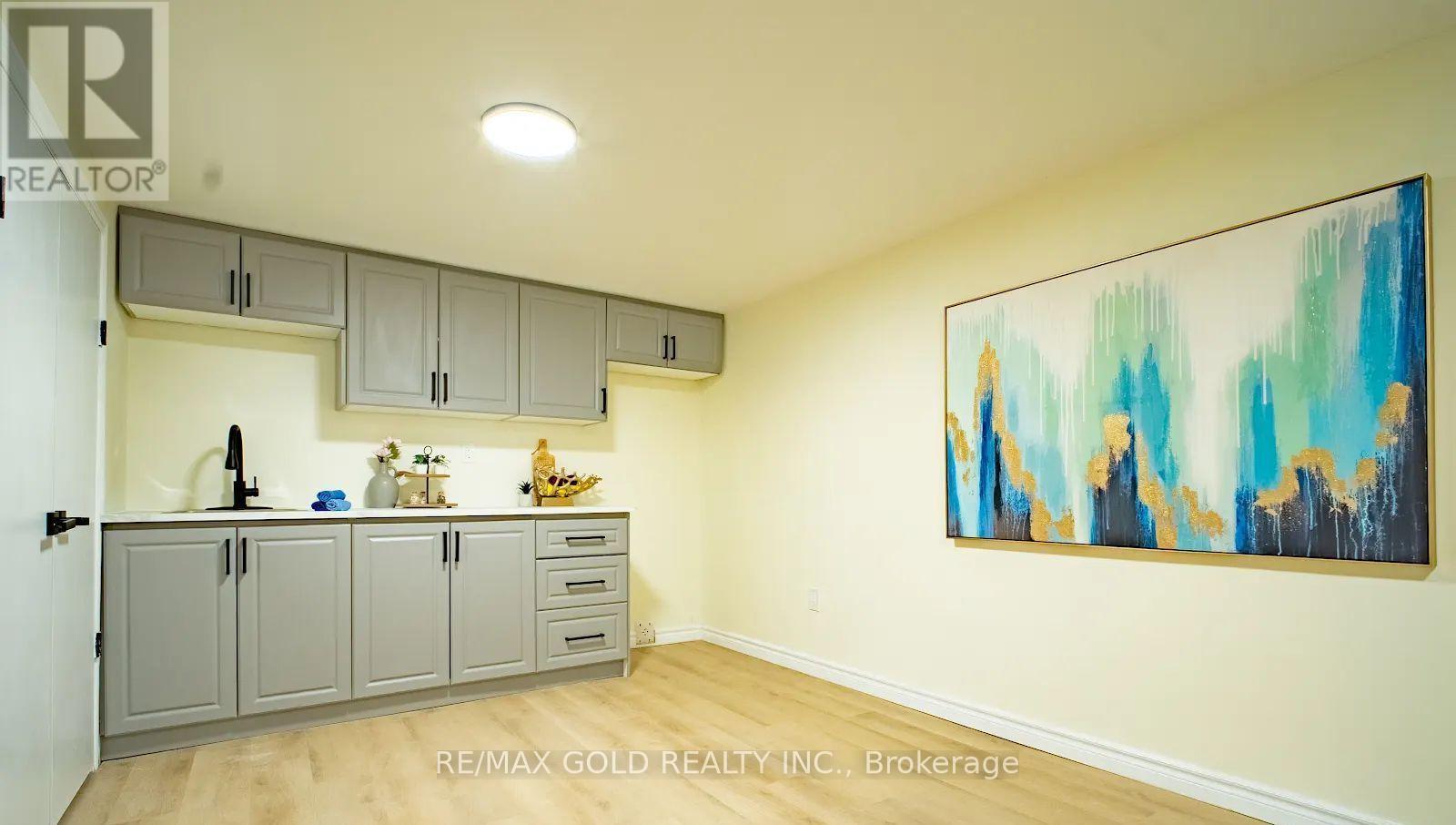 4682 PINEDALE DRIVE - 24