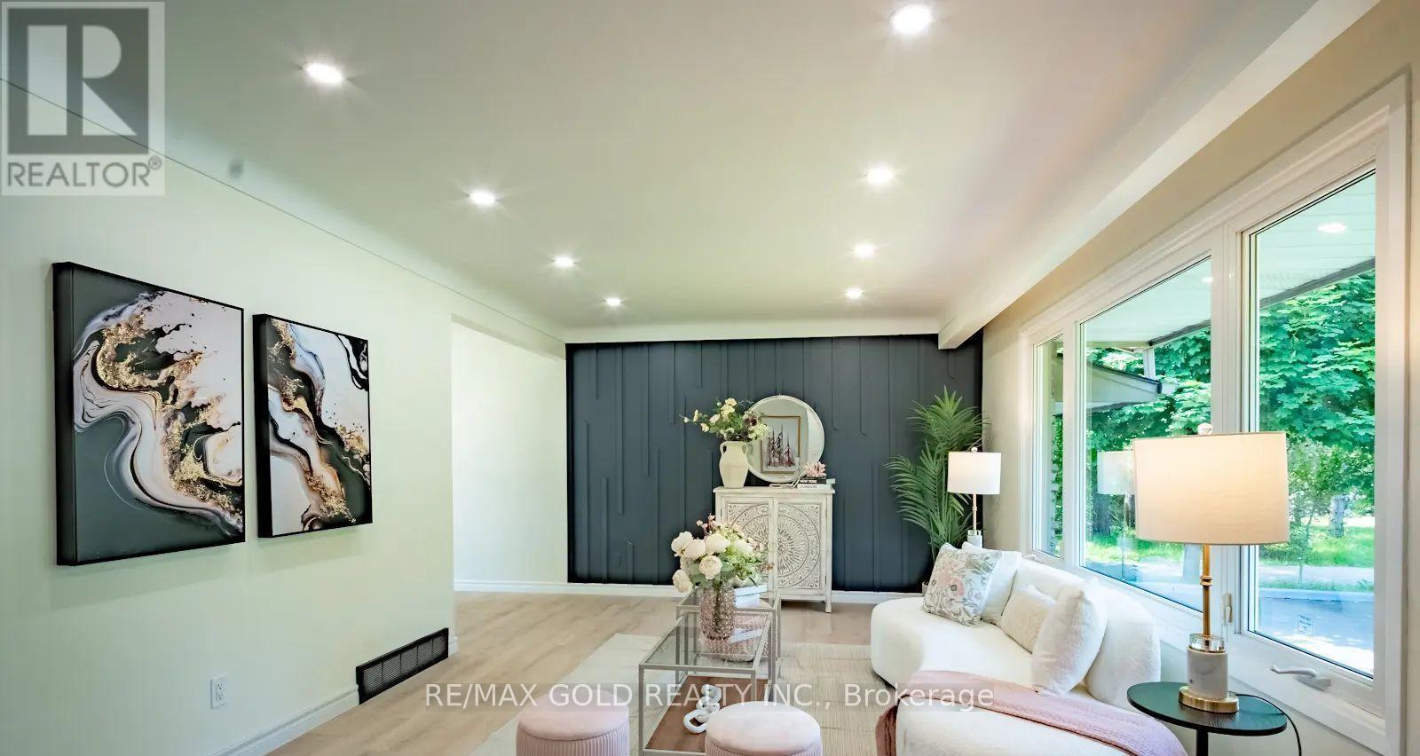 4682 PINEDALE DRIVE - 3