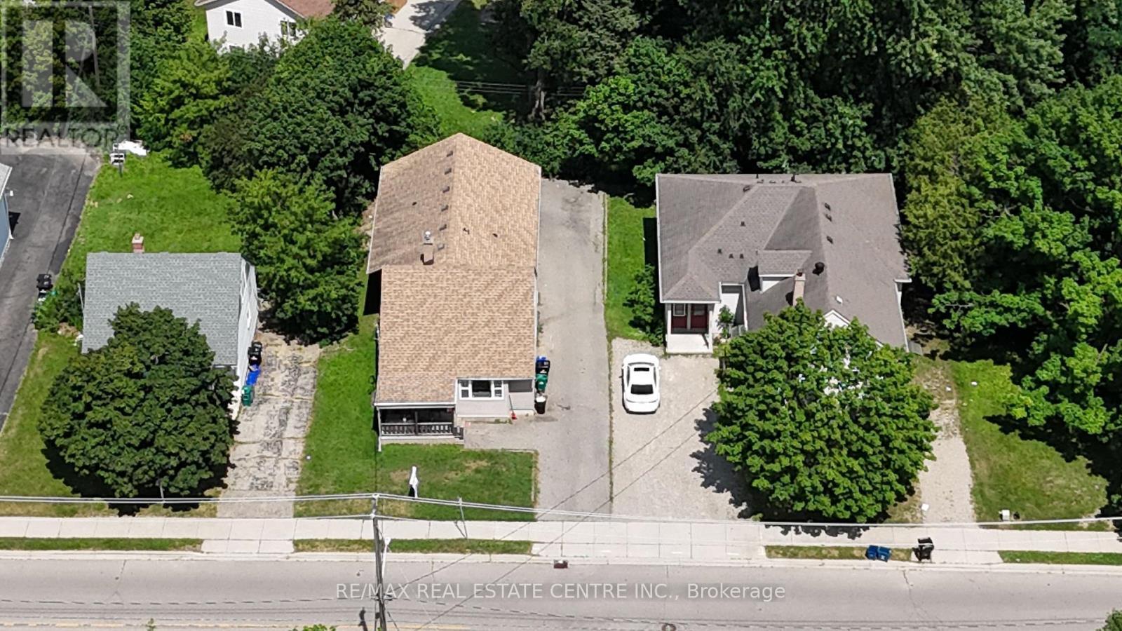 266 HAZEL STREET - 2