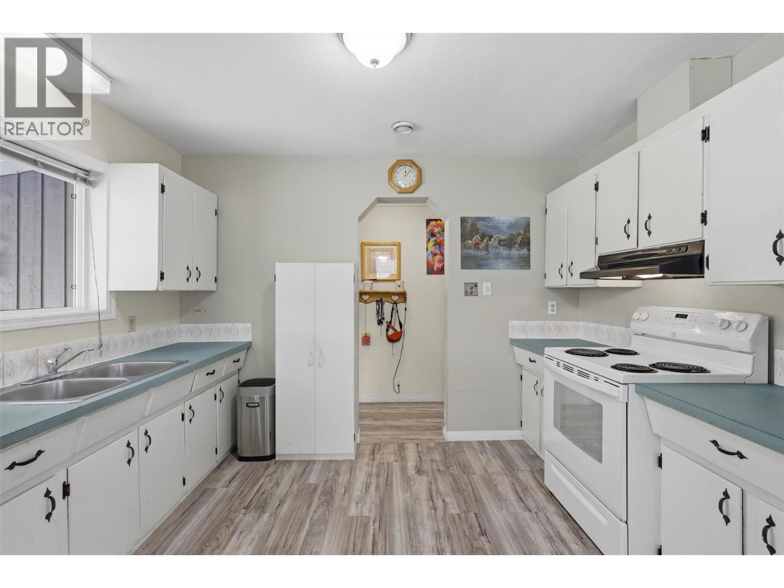 557 Squilax-Turtle Valley Road - 14