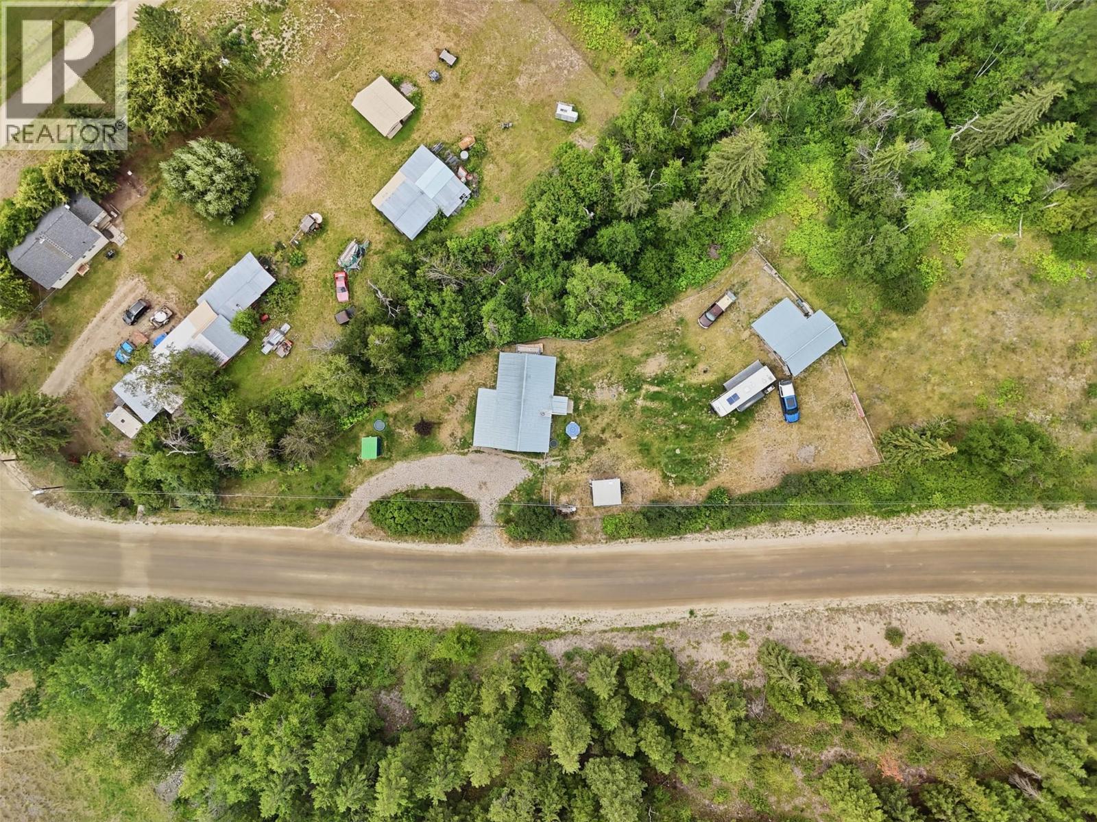 557 Squilax-Turtle Valley Road - 36
