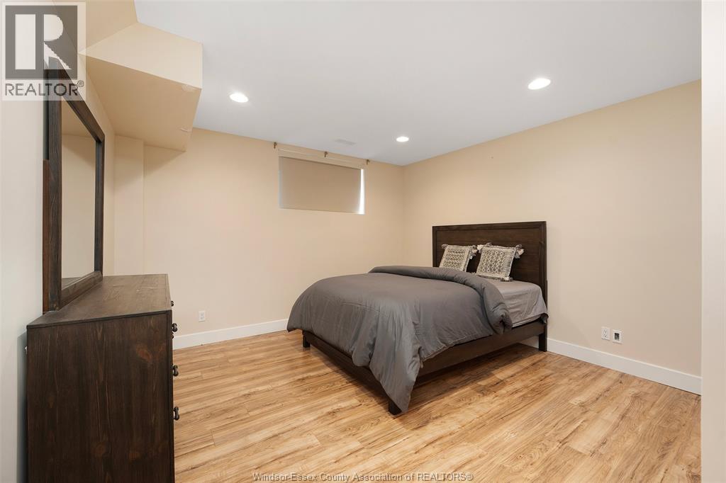 4648 JENKELA COURT - 35