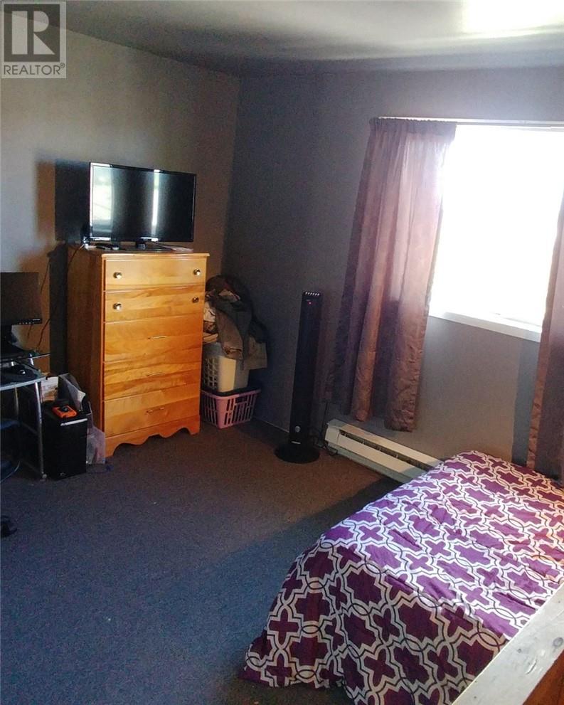 24 Fairview Avenue - 11