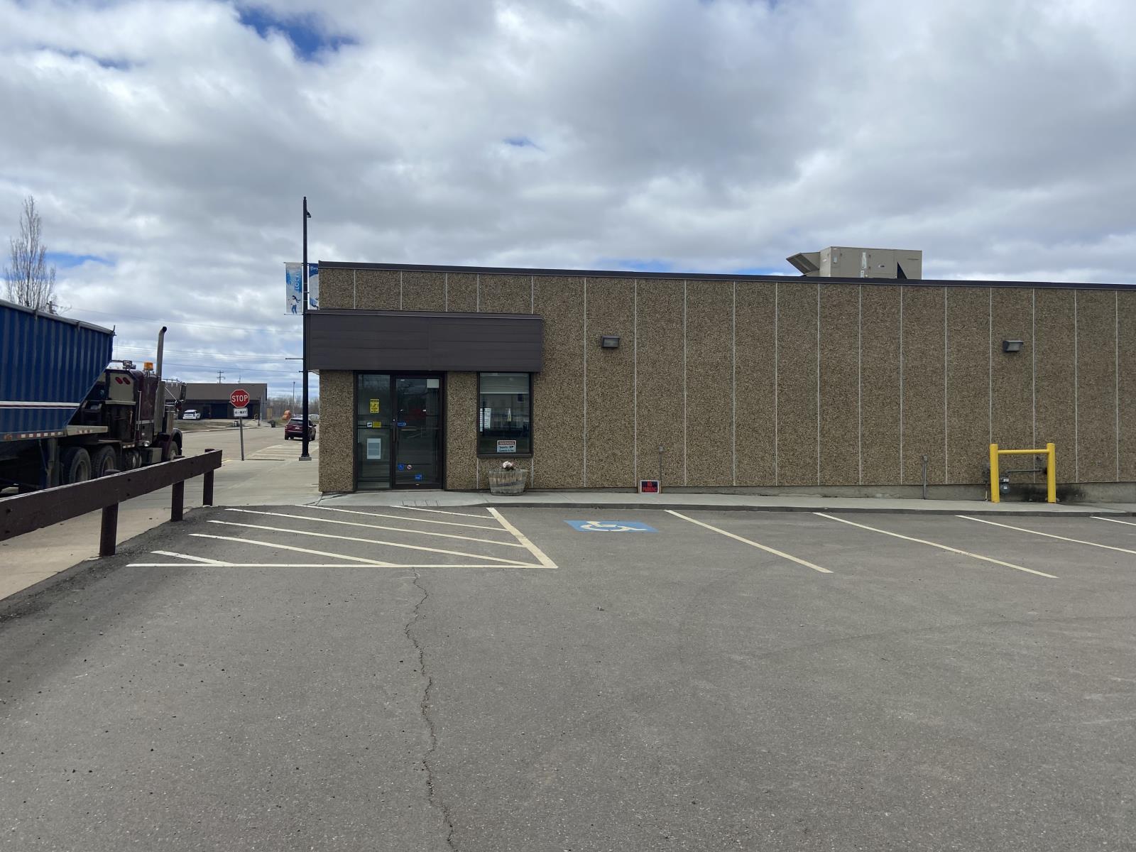 5103 3 Street - Photo 33