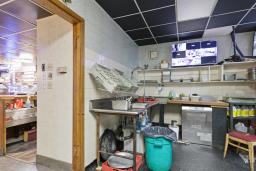 7727  85 St, Edmonton, AB T6C3B4 Photo 20