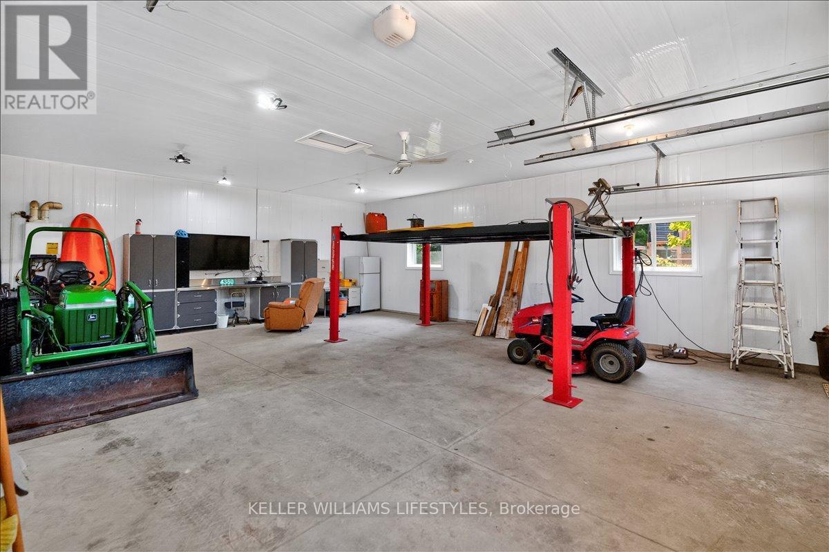 4350 BLUEPOINT DRIVE - 30