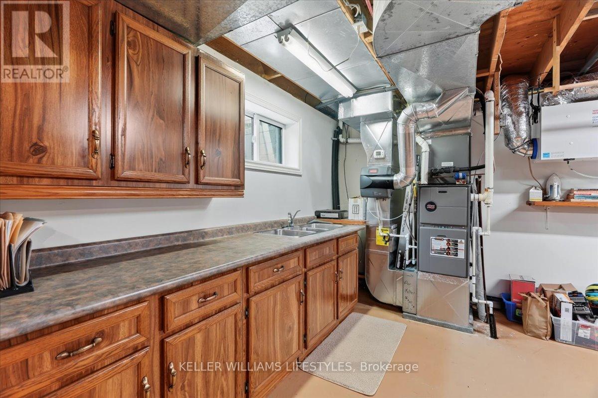 4350 BLUEPOINT DRIVE - 27