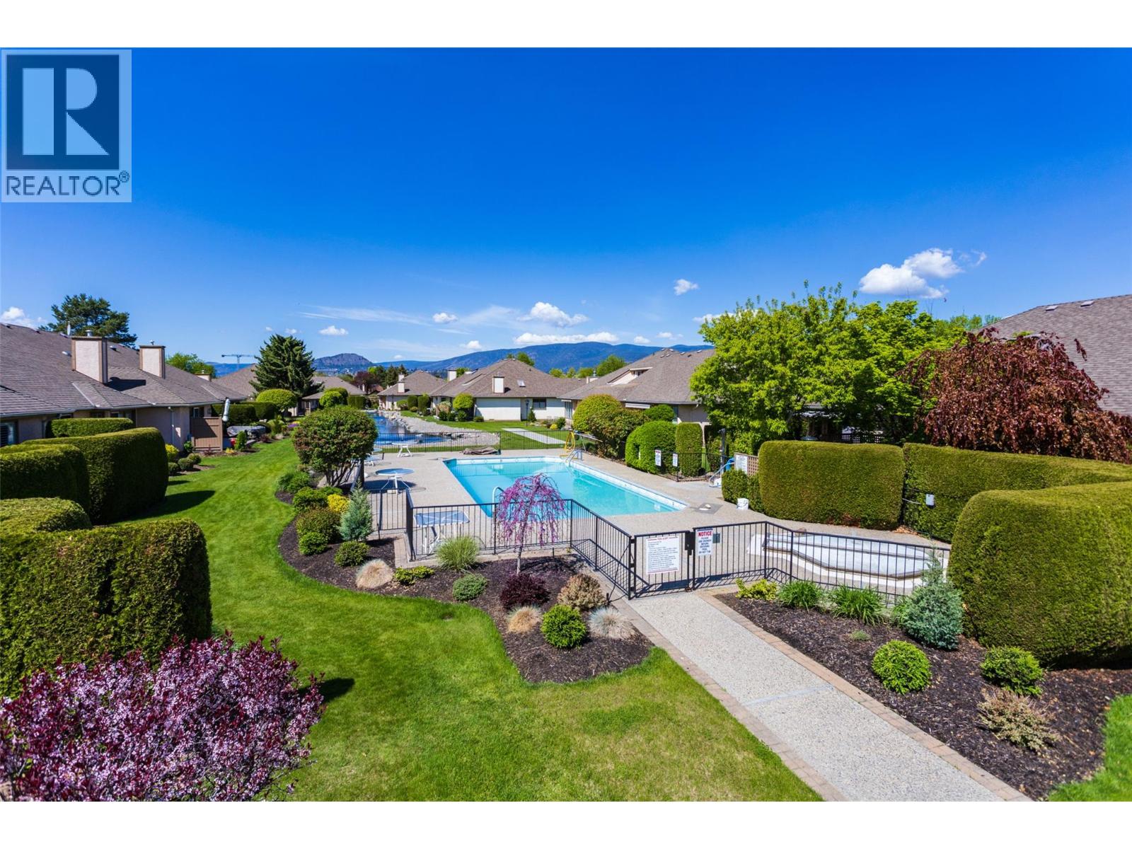 #16 950 Lanfranco Road - 34