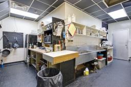 7727  85 St, Edmonton, AB T6C3B4 Photo 23
