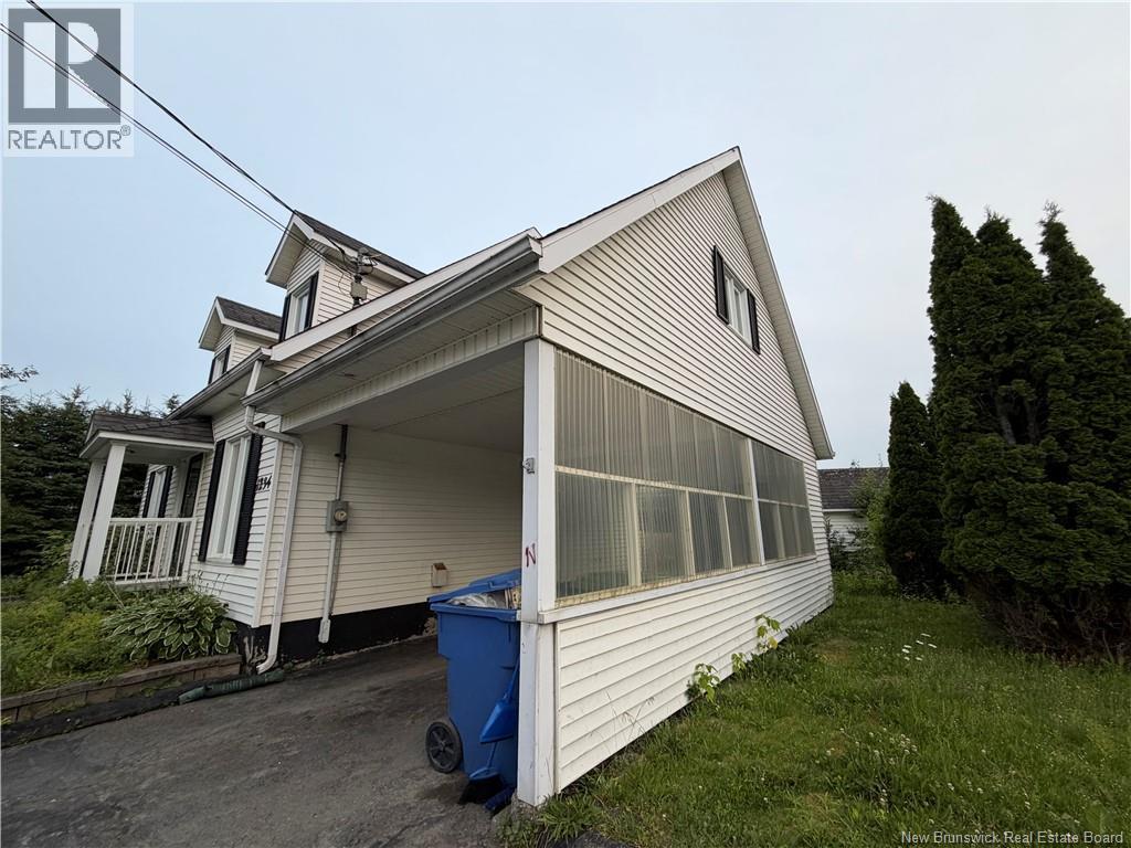 1234 Principale Street - 2