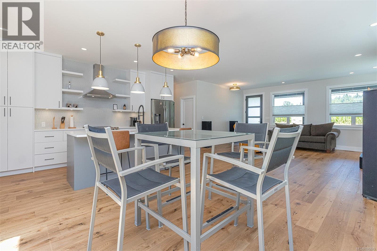 10647 Olsen Rd - 10