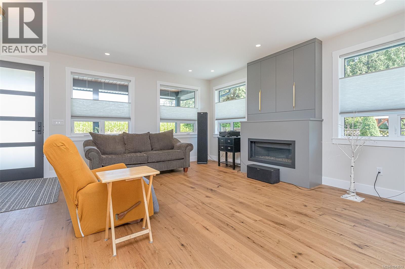 10647 Olsen Rd - 7