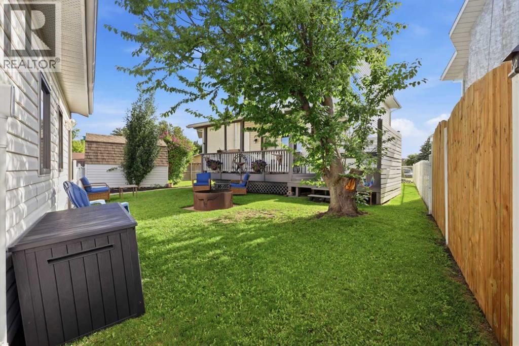 6134 52 Street Close - 11