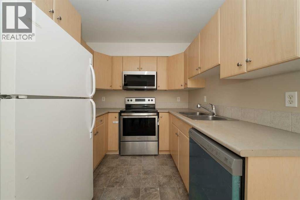 #1100 200 Lougheed Drive - 5