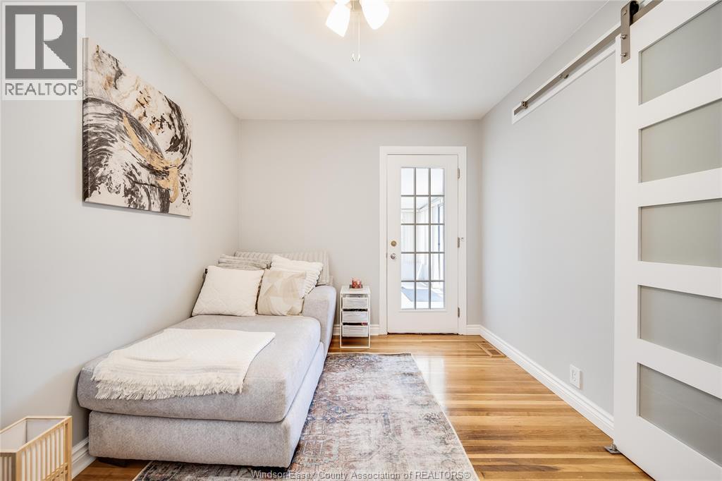 1030 ISABELLE PLACE - 15