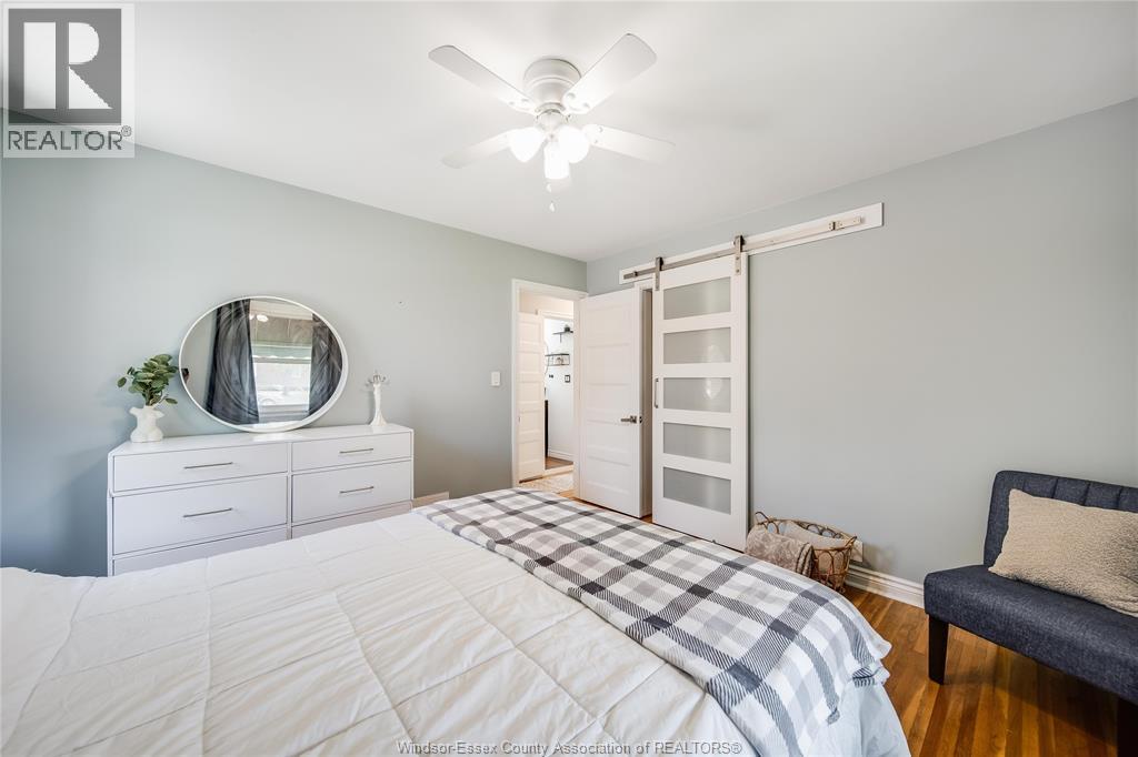 1030 ISABELLE PLACE - 13