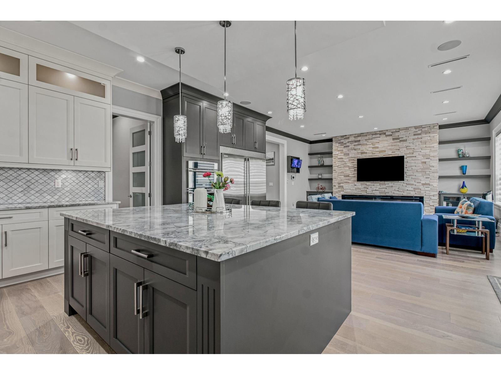 8 Bed, 8 Bath House for Sale in Surrey – 15046 76A AVENUE, Surrey – MLS# R3145347 - Image 18