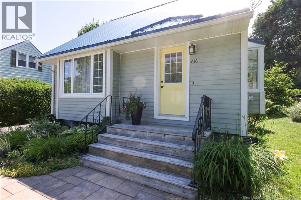 616 Palmer Street - Image 13
