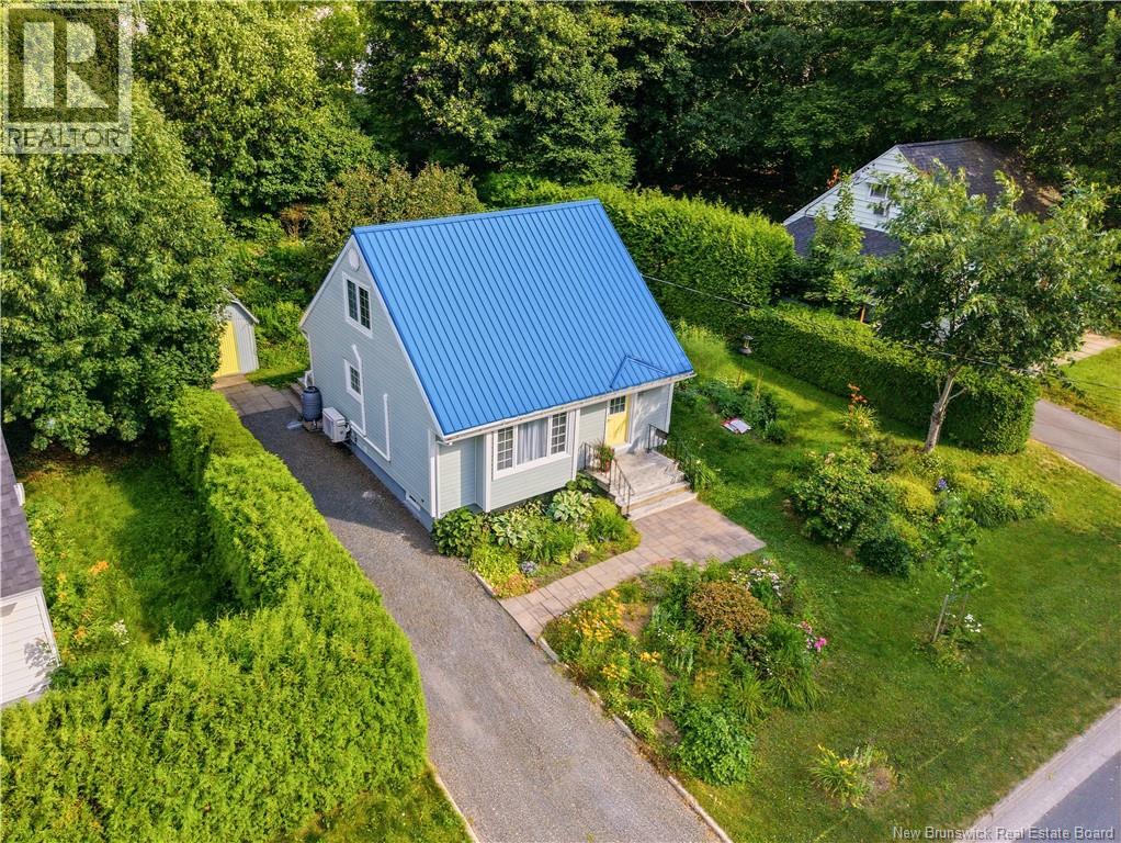 616 Palmer Street - 1