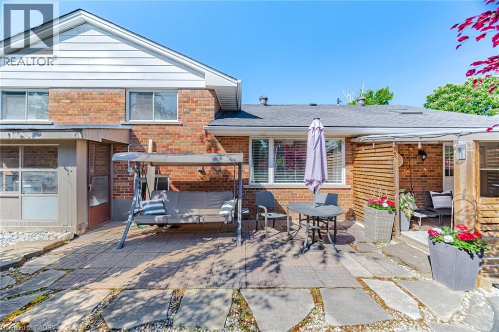 14 PLAINSMAN Road - 30